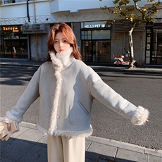 柔软加厚皮毛一体外套2610P205K308，女装短外套，2C029