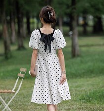 后背蝴蝶结、波点连衣裙，女装连衣裙，Must Bloom绽放
