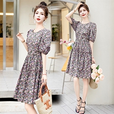 纯棉碎花连衣裙女小个子2023夏季新款收腰显瘦气质泡泡袖减龄裙子，女装连衣裙，布芭啦