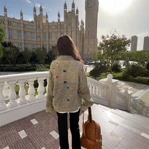 现货美式街头黄泥做旧水洗牛仔外套男嘻哈宽松潮情侣夹克牛仔夹克图片