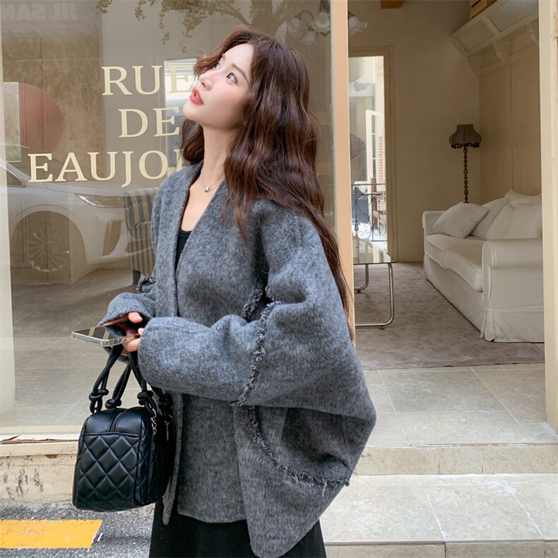 灰色小香风双面呢羊绒大衣女秋冬短款小个子气质斗篷羊毛外套新款图片