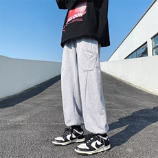 灰色