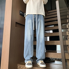 浅蓝色