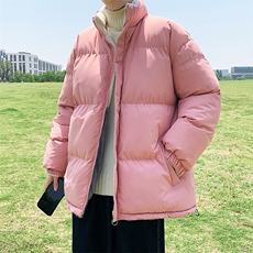 粉红色