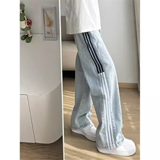 浅蓝色