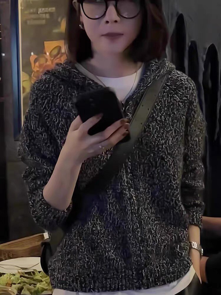 2025年秋季黑芝麻连帽开衫时尚百搭通勤简约休闲,女装羊毛衫,珍珑羊绒