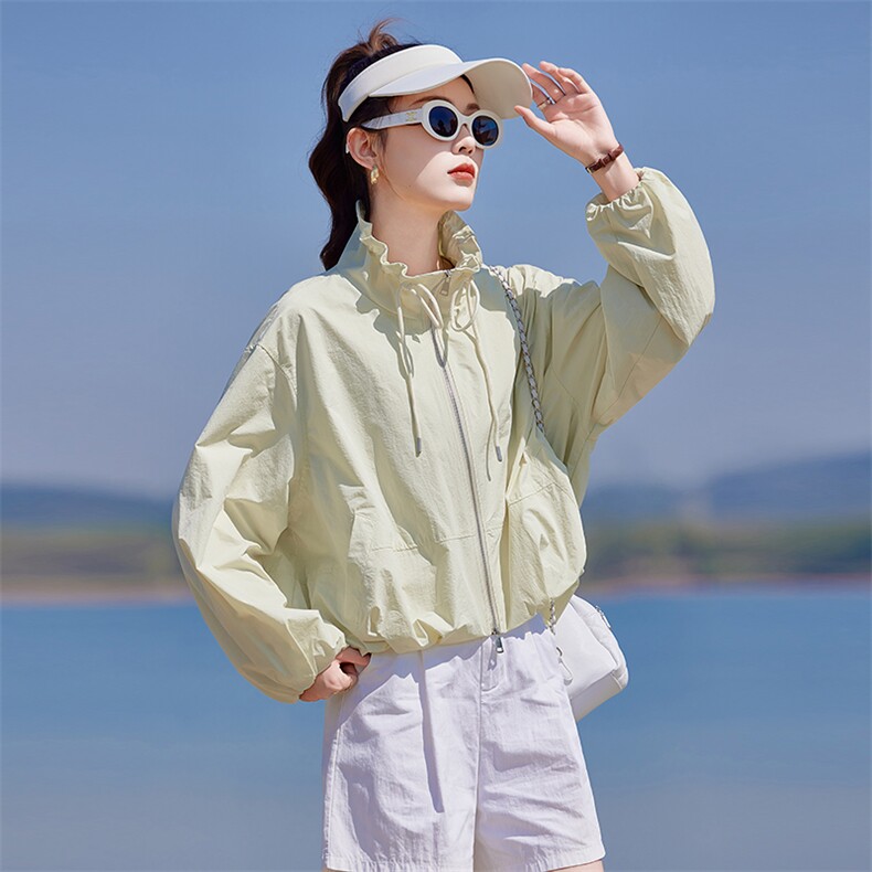清新绿色防晒衣女款夏季2025新款韩版宽松休闲轻薄透气防晒服外套，女装短外套，靓衣阁