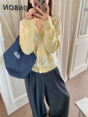 2025年秋季新款羊毛拉绒英伦老钱风百搭菱形格V领开衫，女装羊毛衫，优麦羊绒（原洪叶羊绒）