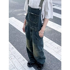 蓝色