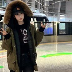 绿色