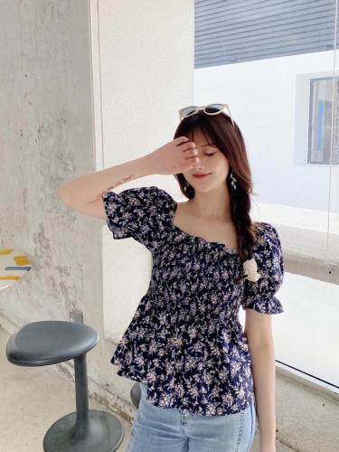 韩版泡泡袖碎花上衣，女装，雾灵水Lady-Lin