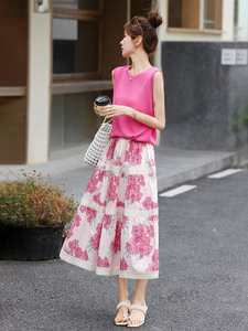 套装裙2025夏新款巨好看的韩系绝美漂亮小香风减龄无袖出游两件套图片