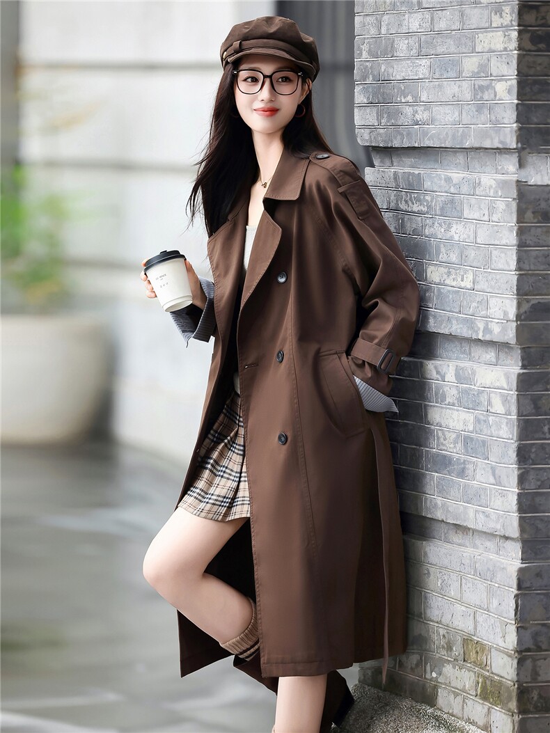 设计感女2026秋新款法式赫本风品质宽松撞色袖翻领中长款风衣外套,女装风衣,卡杰菲