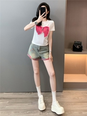 女夏新款韩版时尚休闲套装圆领刺绣蝴蝶结短袖上衣牛仔短裤两件套，女装套装/套裙，江南