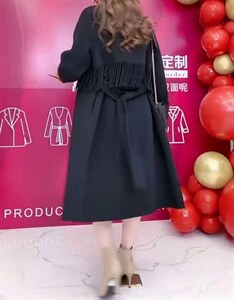 2021秋冬新款简约大方翻领拼流苏气质一粒暗扣长款百分百羊毛图片