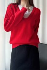 羊范2025春季新款羊毛针织衫女圆领假两件拼色洋气百搭毛衣，女装羊毛衫，臻纶羊绒