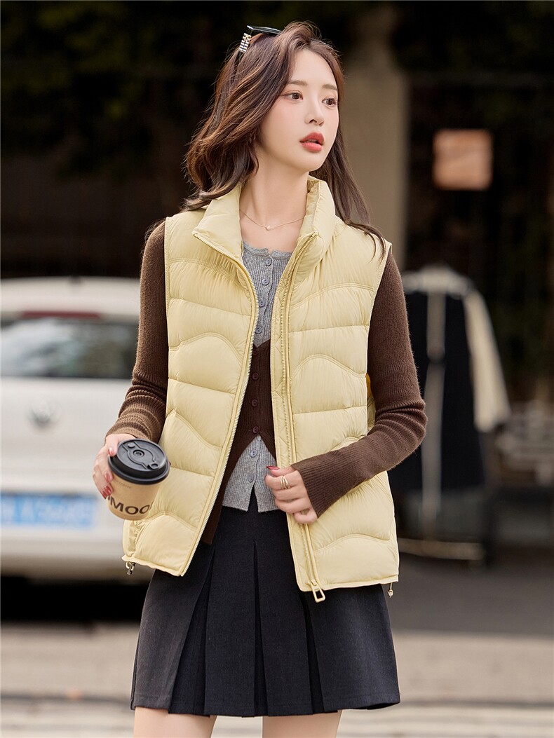 黄色立领羽绒马甲女2025冬季新款收腰显瘦冬装外套女,女装羽绒服,梦懿尔