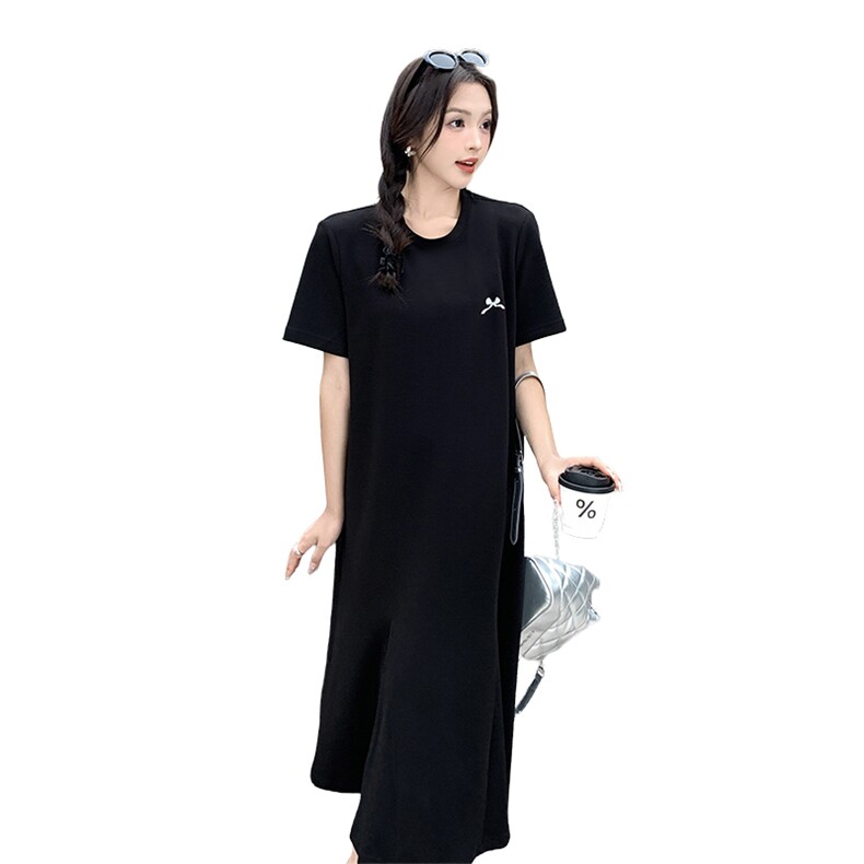 夏季宽松显瘦黑色针织连衣裙时尚百搭中长款裙子,女装连衣裙,鑫慧