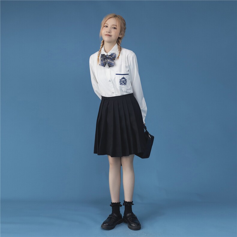 中性C316 CS672 P68送蝴蝶结秋装绣花JKDK制服班服学院风情侣大码图片