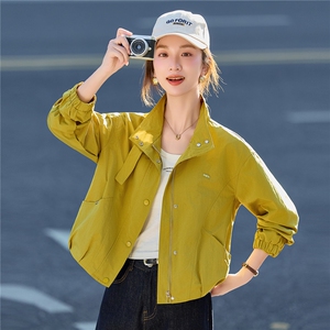 小个子短外套女2026年秋季25-29周岁休闲风图片