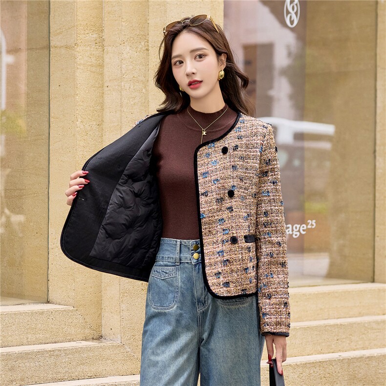 9110-1时尚气质小香风羽绒外套,女装短外套,依路服饰