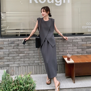 设计感小众时尚炸街气质休闲套装女夏新款小个子长款半身裙两件套图片