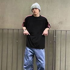 抖音得物品质二开240克宽松纯棉美式潮牌印花三条杠中性风短袖T恤，男装T恤，电商A486