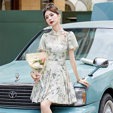 现货2024年夏季新中式花短款连衣裙，女装连衣裙，依如秀(原杭风阁)