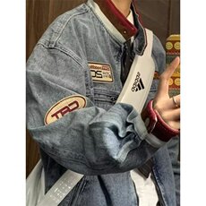 蓝色