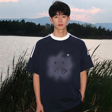 藏青色