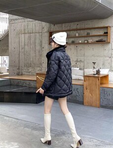 水貂毛羽绒服图片