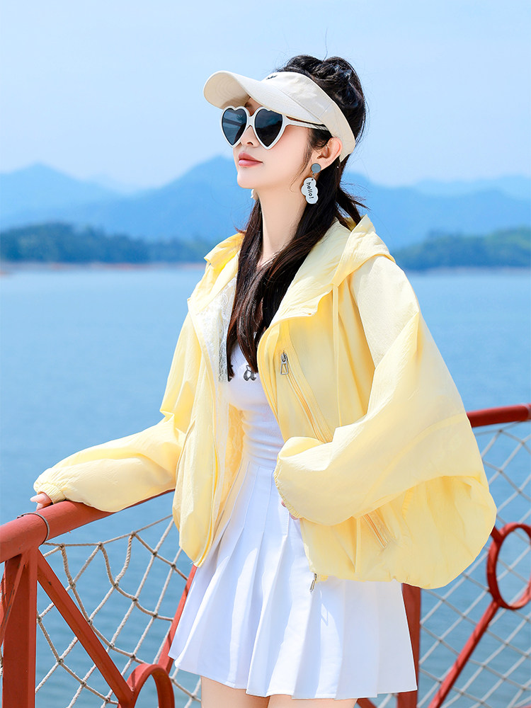 白色防紫外线防晒衣女2025新款夏季轻薄透气防晒服小个子休闲外套,女装防晒衣,可可小西