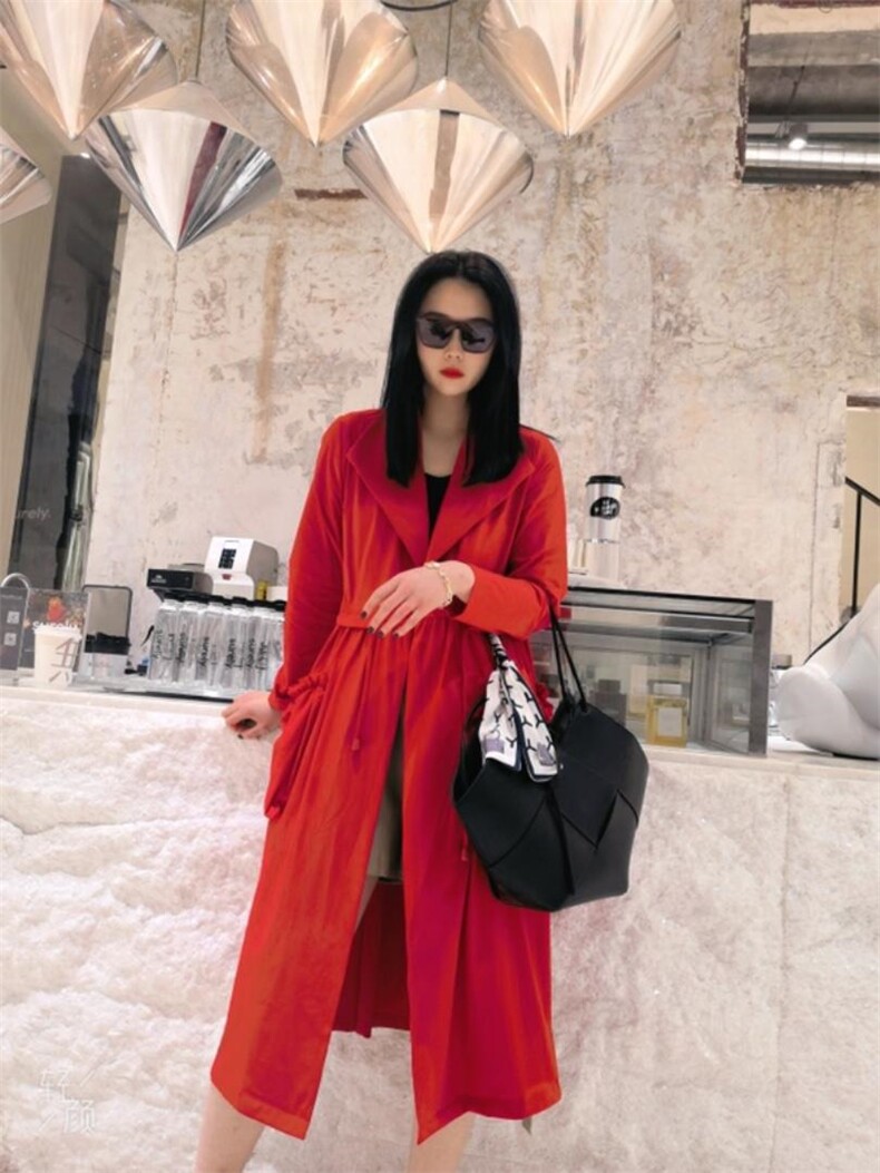 【现货】春季新款风衣外套，女装风衣，得瑟空间