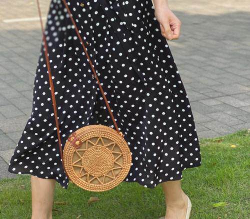 波点连衣裙，女装连衣裙，Must Bloom绽放