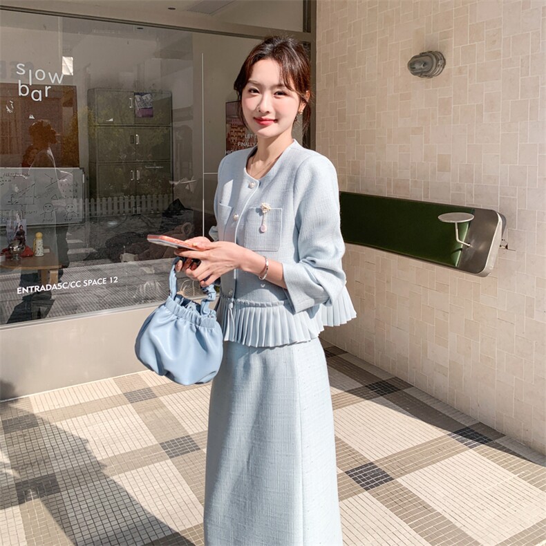 现货-2026年春季法式优雅压褶拼接两件套套裙女温柔风气质穿搭，女装套装/套裙，霓裳依族