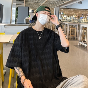 T8043/P30夏季港风宽松个性菱形格子短袖T恤男大码开叉上衣男图片
