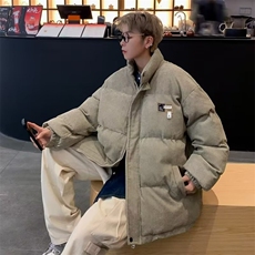 卡其色