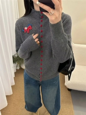 2025年秋季时尚百搭通勤简约休闲爱心纽扣小马针织开衫，女装羊毛衫，九嘉羊绒