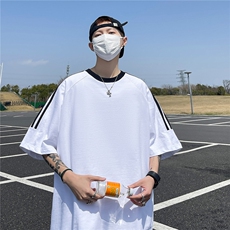 白色
