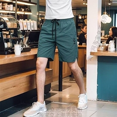 绿色
