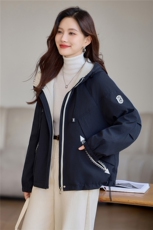 现货!2025年冬季时尚宽松连帽刺绣加绒加厚女外套，女装棉衣/棉服，依恋蒂丝