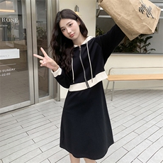 【新品】秋季卫衣连衣裙套装82397-P150-K208，女装套装/套裙，辉之琳