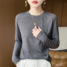 春秋新款精纺羊毛衫针织上衣女士圆领纯色长袖毛衣宽松百搭打底衫，女装衬衫，朝贺羊绒