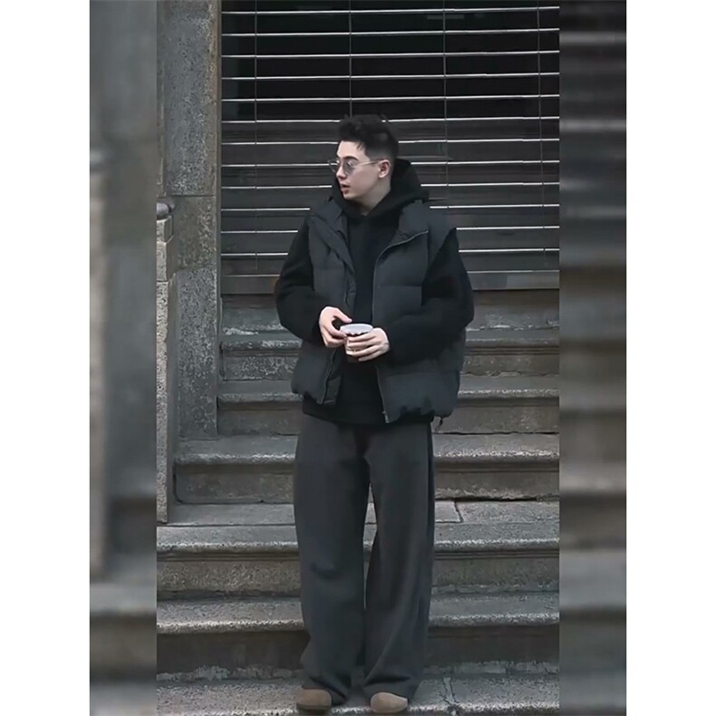 现货5W件冬季三防硬挺boxy短款立领棉衣马夹外套加厚马甲保暖棉服,男装棉衣,电商A486-1