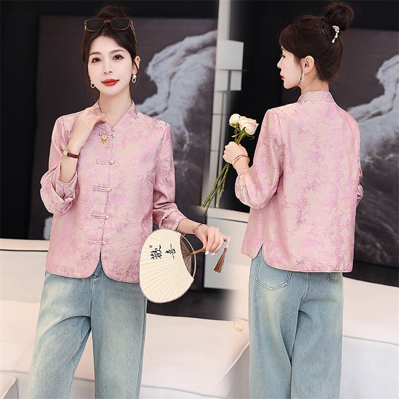 2026春季新款时尚新休闲气质显瘦百搭立领盘扣提花短外套，女装短外套，美沁