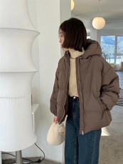 【现货】秋冬新款后背开叉连帽羽绒服达标90白鸭绒，女装羽绒服，OURS