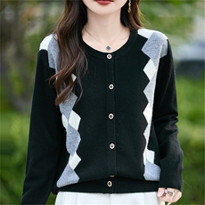 2025百搭时尚简约菱形拼色开衫针织衫，女装羊毛衫，哲奥羊绒