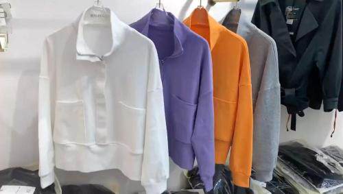 这一季是色彩的舞台，女装，米菱