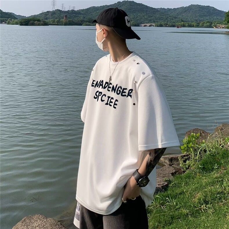 2025夏装字母印花垫肩短袖T恤男小众铆钉装饰设计高级感半袖t，男装T恤，星座506A