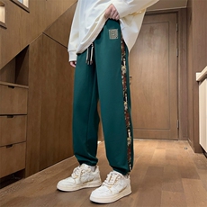 绿色